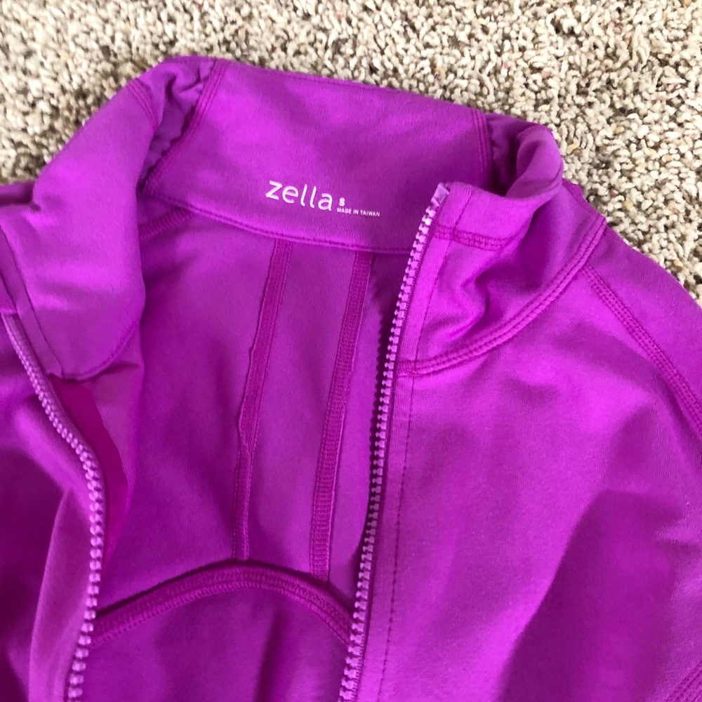Zella jacket - Picture 2 of 2